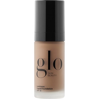 Glo Skin Beauty Luminous Liquid Foundation SPF18