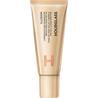 Hourglass Illusion Luminous Glow Foundation