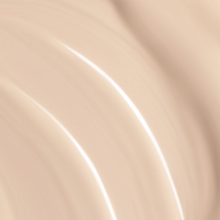 Invisible Illumination Vegan Collagen Serum in Foundation