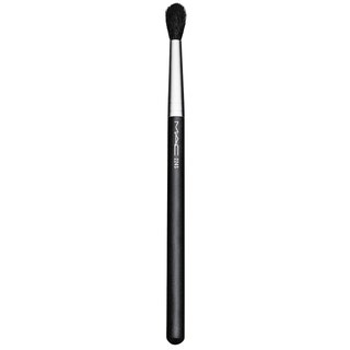 MAC Cosmetics 224S Tapered Blending Brush