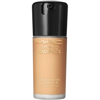 MAC Cosmetics Studio Radiance Serum-Powered Foundation