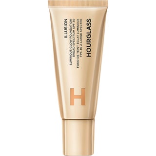 Hourglass Illusion Luminous Glow Foundation