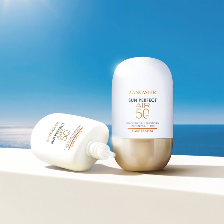 Sun Perfect AIR Daily Invisible Fluid Glow Booster SPF50