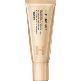Hourglass Illusion Luminous Glow Foundation