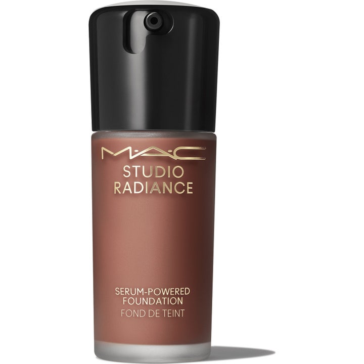 Studio Radiance Serum-Powered Foundation